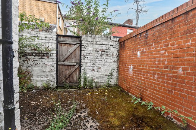 18 Shaftesbury Terrace, Old Swan, Liverpool, L13 3BD 5