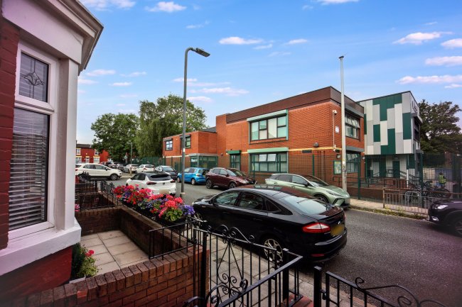 20 Montague Road, Old Swan, Liverpool, L13 5TE 10