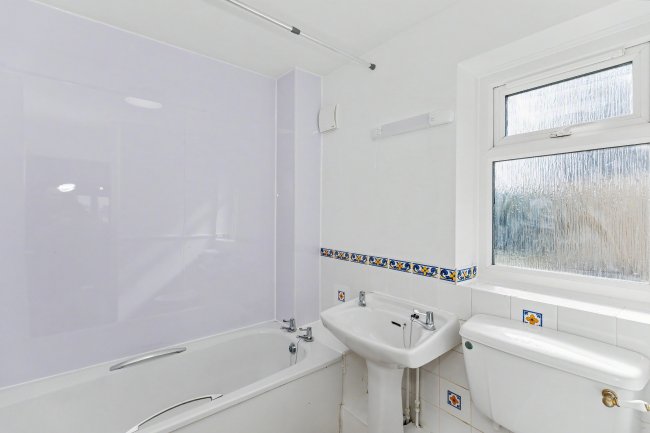 20 Croxford Gardens, Kidlington, Oxfordshire, OX5 1XB 8