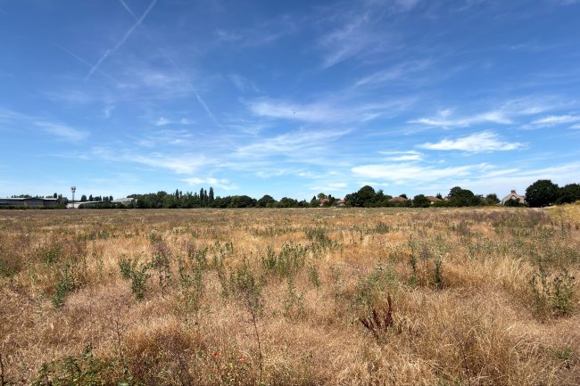 Land on the west side of Hatch Lane, West Drayton, UB7 0LB 1