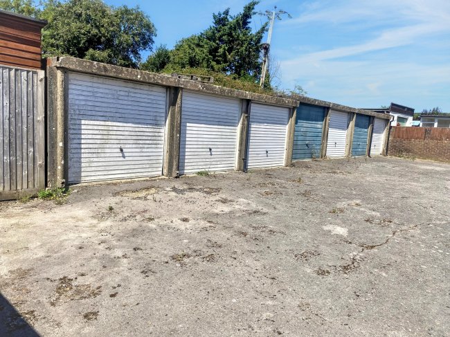 Land and garages at Haresfoot Close, Funtington, Chichester PO18 9LR 10