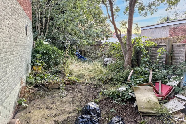 8 Pembroke Road, Birmingham, West Midlands, B12 8QG 4