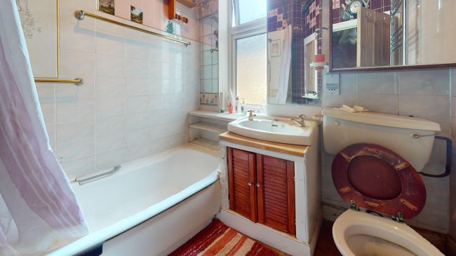 192 Victoria Road, Muswell Hill, London, N22 7XQ 1