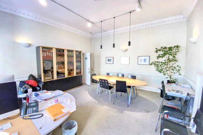 2 Church Street, Bath BA1 1NL 2