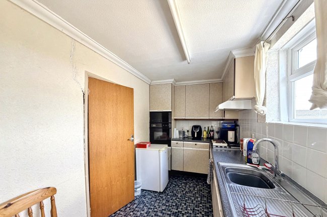 6 Burnt Chimney Drove, Littleport, Ely, CB6 1RN 6