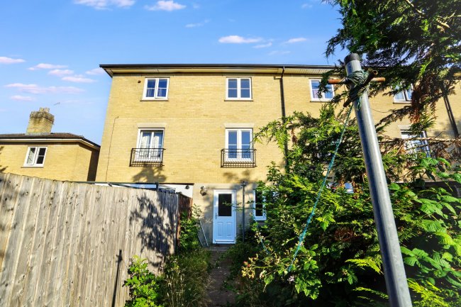 12 Bartlett Close, Witney, Oxfordshire, OX28 6FD 5