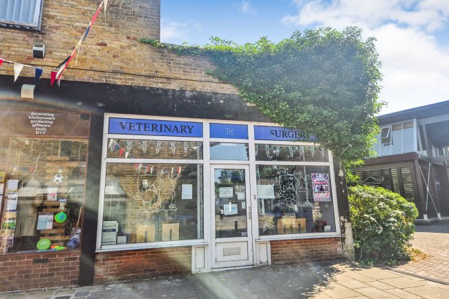 38 Pylewell Road, Hythe, Southampton, SO45 6AQ 4