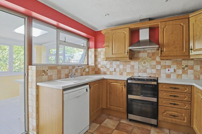 23 Alameda Way, Purbrook, Waterlooville, Hampshire, PO7 5HA 10