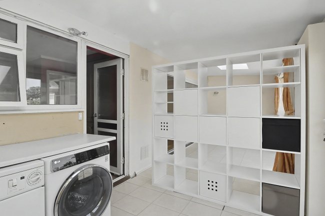 23 Alameda Way, Purbrook, Waterlooville, Hampshire, PO7 5HA 10