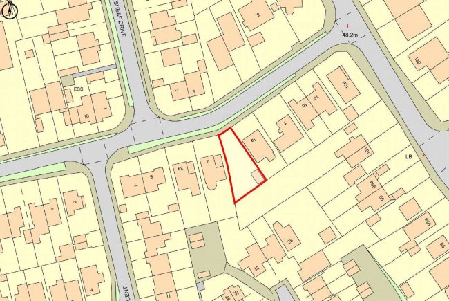 Land Adjacent 1a Sutton Road
Waterlooville, Hampshire, PO8 8PU 3