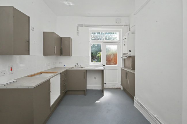 Flat A, 132 Stanstead Road, Forest Hill, London, SE23 1BX 9