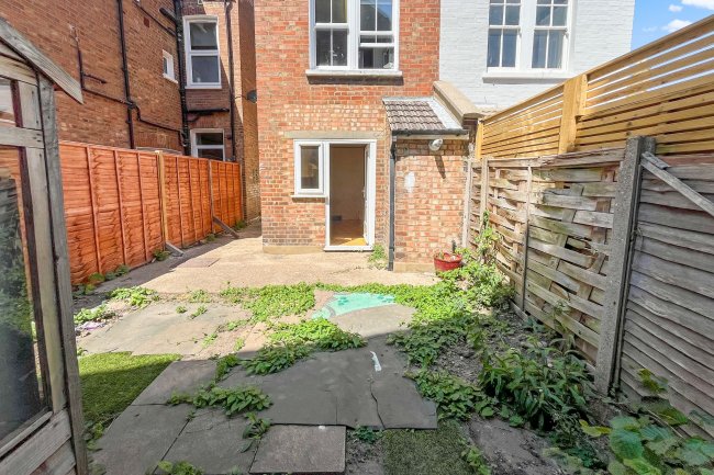 123a Boundaries Road, Balham, London, SW12 8HD 8