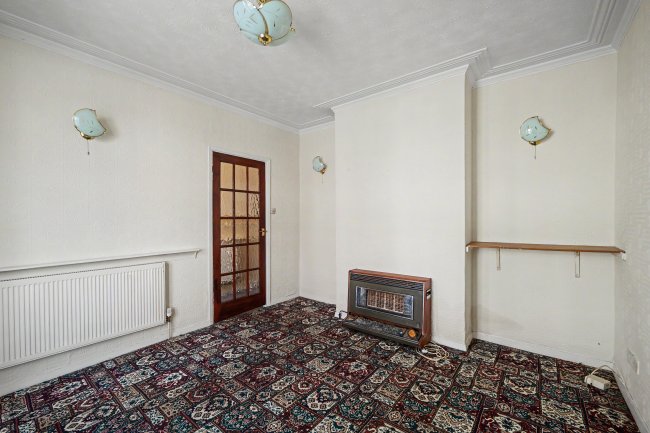 72 Milton Road, Southampton, SO15 2HR 4