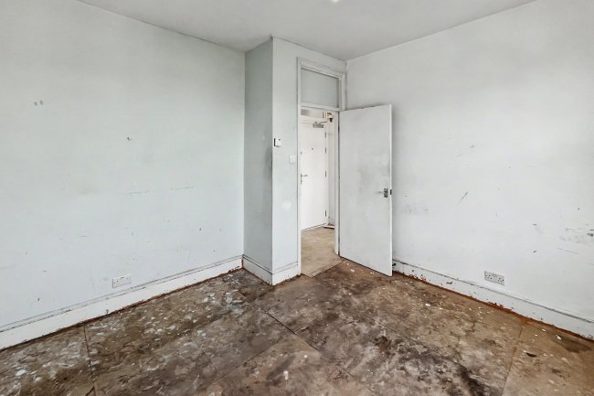 47f Ramsden Road, Balham, London, SW12 8RA 10