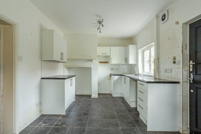 1 Church Farm Cottages, Church Farm Lane, Sidlesham, Chichester, West Sussex, PO20 7RF 2