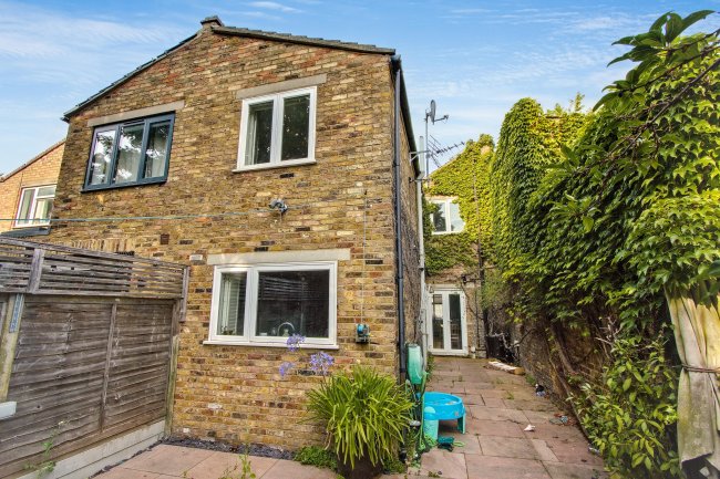 25 Norman Grove, Bow, London, E3 5EG 10