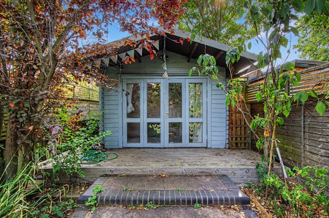 25 Norman Grove, Bow, London, E3 5EG 10