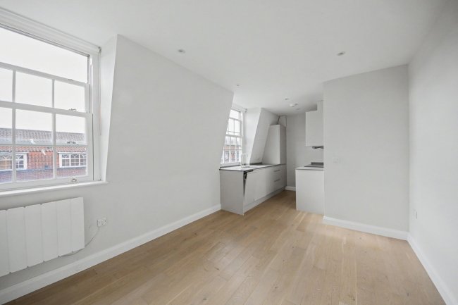 Flat 4, York House, 4, Wigmores South, Welwyn Garden City, AL8 6PL 9