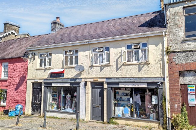 Electric House, Castle Street, Newcastle Emlyn, SA38 9AF 1