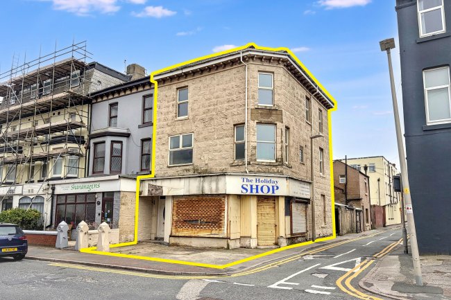 3-5 Barton Avenue, Blackpool, FY1 6AP 7
