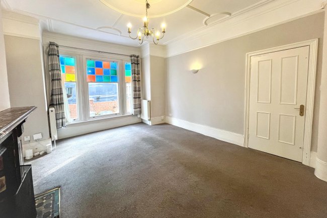 19 Louisville Road, Tooting, London SW17 8RL 9