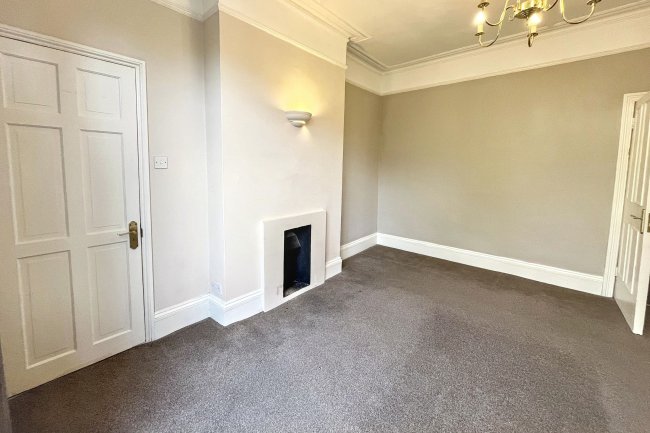 19 Louisville Road, Tooting, London SW17 8RL 9