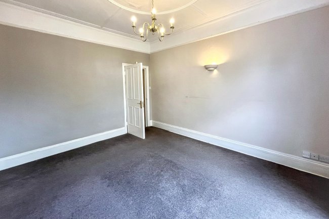 19 Louisville Road, Tooting, London SW17 8RL 9