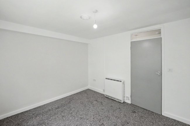 11 Craigmont Court, West Avenue, Benton, Newcastle upon Tyne, NE12 9PB 8