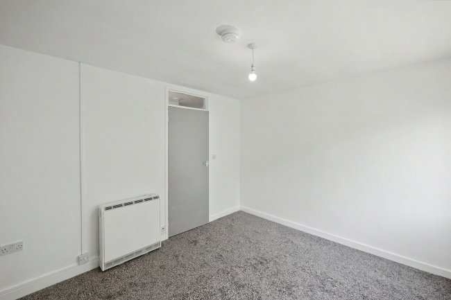 11 Craigmont Court, West Avenue, Benton, Newcastle upon Tyne, NE12 9PB 8