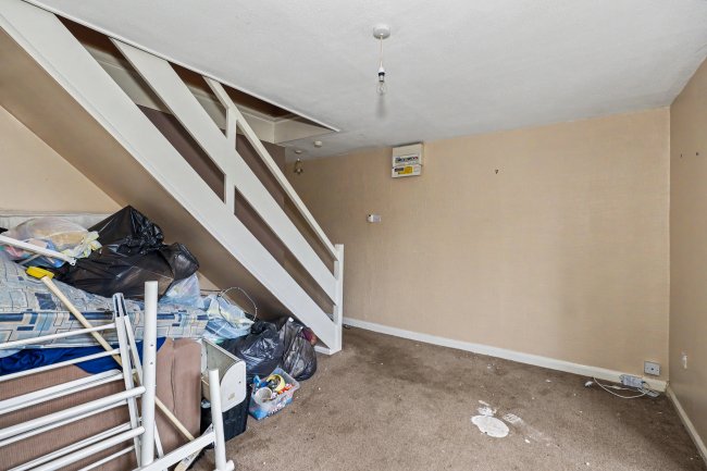 26 Bridle Close, Banbury, Oxfordshire, OX16 9SZ 1