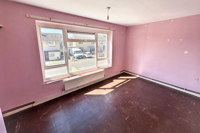 13 Weller Road, Corsham, Wiltshire, SN13 0AL 5
