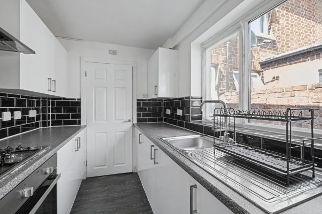 12 Pell Street, Reading, RG1 2NZ 10
