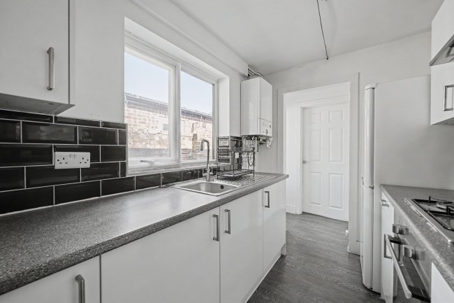 12 Pell Street, Reading, RG1 2NZ 10