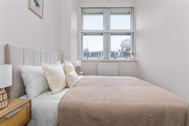 Flat 14, 4 The Mansions, Earl's Court Road, London, SW5 9BW 8
