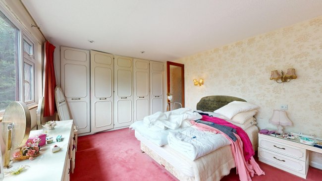 74 Bracken Drive, Chigwell, Essex, IG7 5RD 7