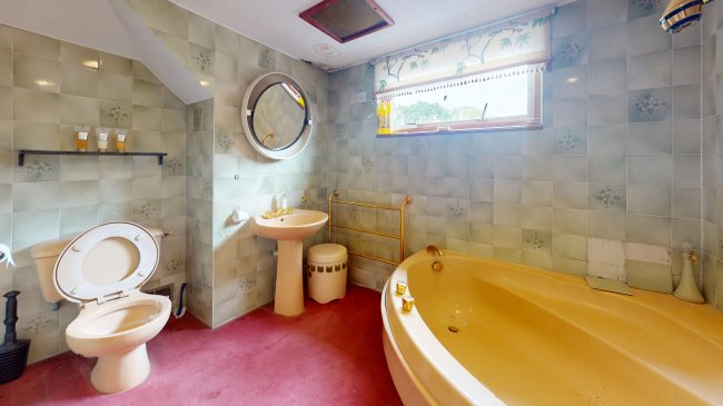 74 Bracken Drive, Chigwell, Essex, IG7 5RD 7