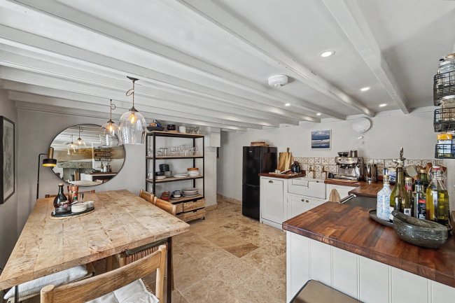 Rose Cottage, Gweek, Cornwall, TR12 6UA 2