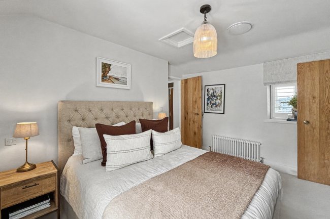 Rose Cottage, Gweek, Cornwall, TR12 6UA 2