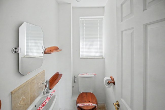 23 Rogersmead, Tenterden, Kent, TN30 6LF 6