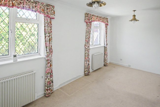 23 Rogersmead, Tenterden, Kent, TN30 6LF 6