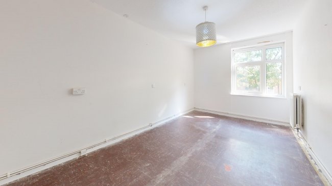 19 Redwing Path, Thamesmead, London, SE28 0DL 3