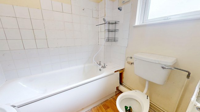 50 Fieldfare Road, Thamesmead, London, SE28 8HR 6