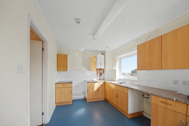 30 Plaiters Way, Bidwell, Houghton Regis, Dunstable, LU5 6JZ 7