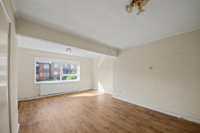30 Plaiters Way, Bidwell, Houghton Regis, Dunstable, LU5 6JZ 7