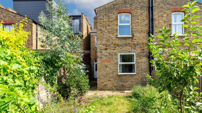 Flat 7A, Elthorne Park Road, Hanwell, London, W7 2JB 10