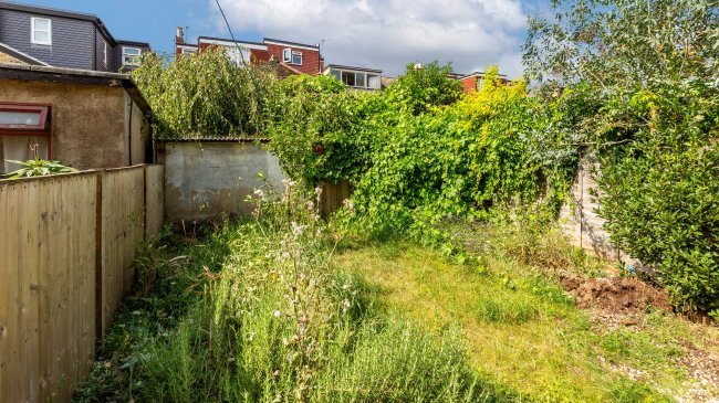 Flat 7A, Elthorne Park Road, Hanwell, London, W7 2JB 10