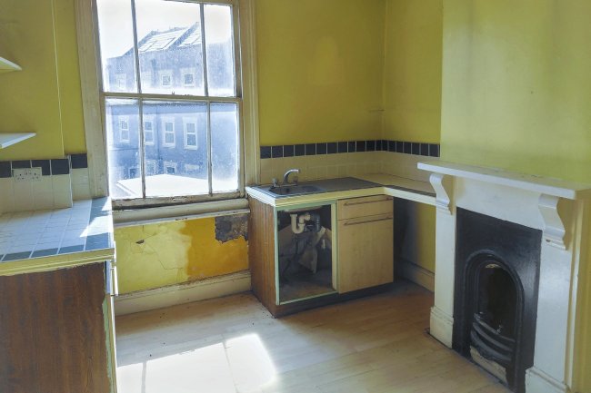 First Floor Flat, 3 Gordon Road, St. Pauls, Bristol, BS2 9RN 5