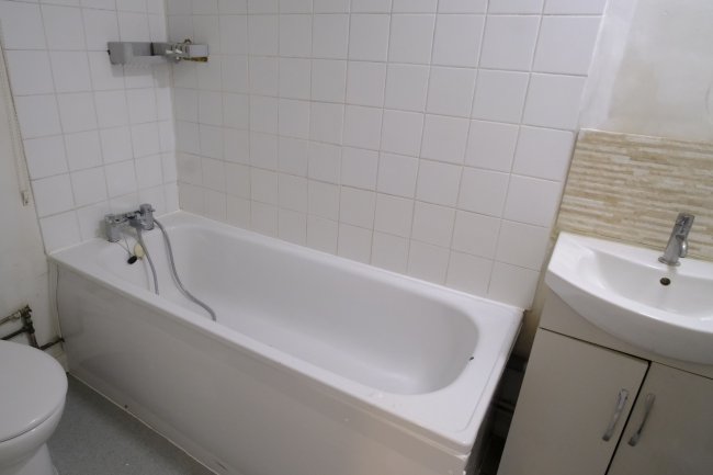Flat C, 772-774 Harrow Road, Kensal Green, London NW10 5LB 25