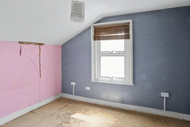 6c Birkbeck Avenue, Acton, London W3 6HX 7