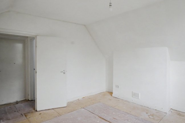 37c Craven Park, Harlesden, London, NW10 8ST 1